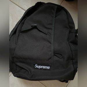 Supreme backpack S/S 18